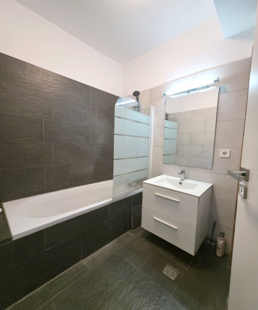 Bucurestii Noi- Apartament modern- parcare inclusa- disponibil imediat - Poză 6