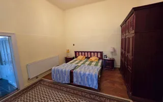 Ocazie! Casă 6 camere, stare buna, 600 mp teren, Centru, zona Tribunal - Poză 12