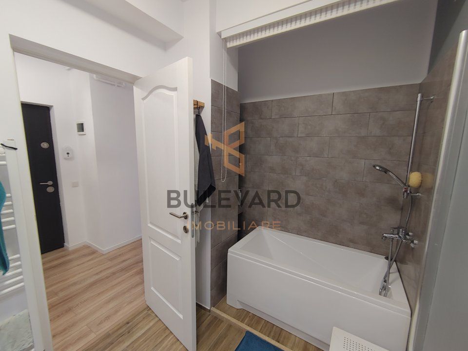 Apartament cu 3 camere+ parcare, zona Terra! - Poză 6