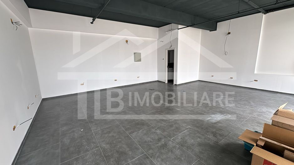 Spatiu comercial, 58mp, Zona Vivat Residence - Poză 3