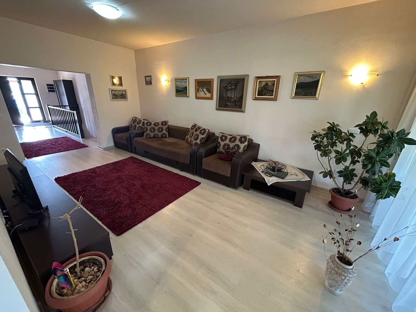 Casa tip duplex - zona Cetate - Poză 3