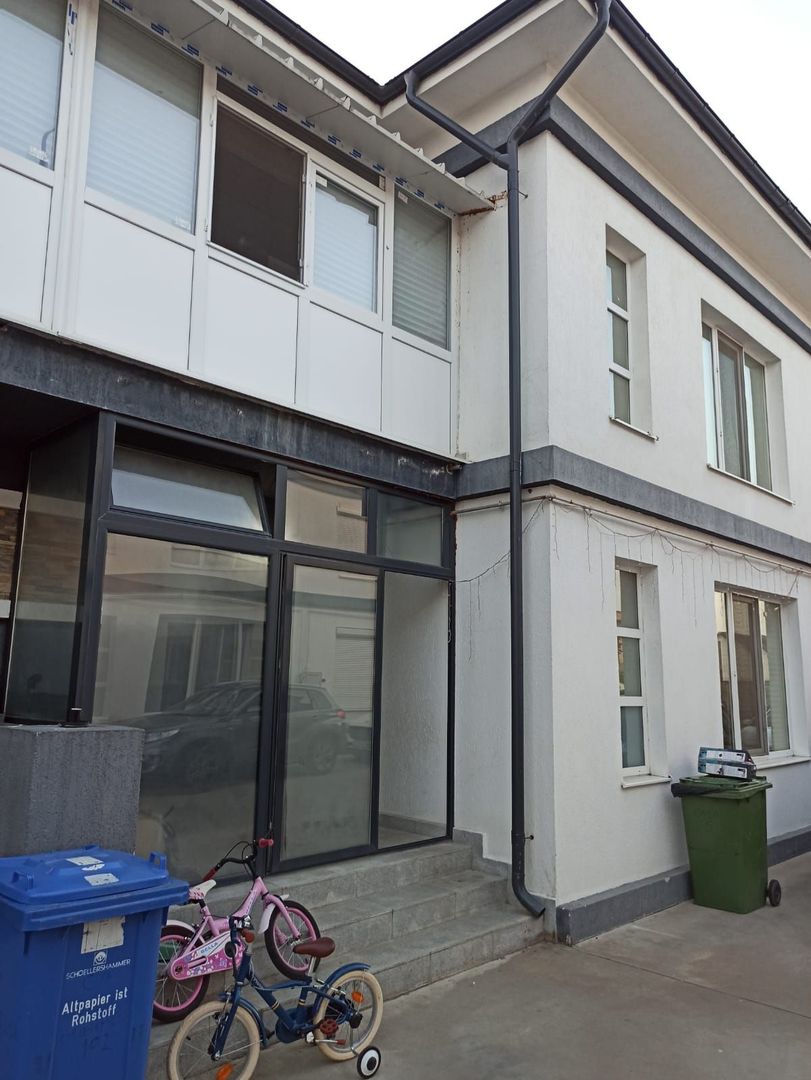 vila4cam2bai-curte-parcare-loc joaca-acces controlat-strOrizontului - Poză 2