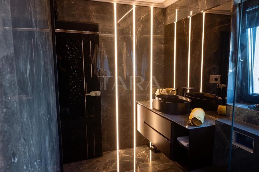 Penthouse exclusivist cu terase spectaculoase și jacuzzi. - Poză 4