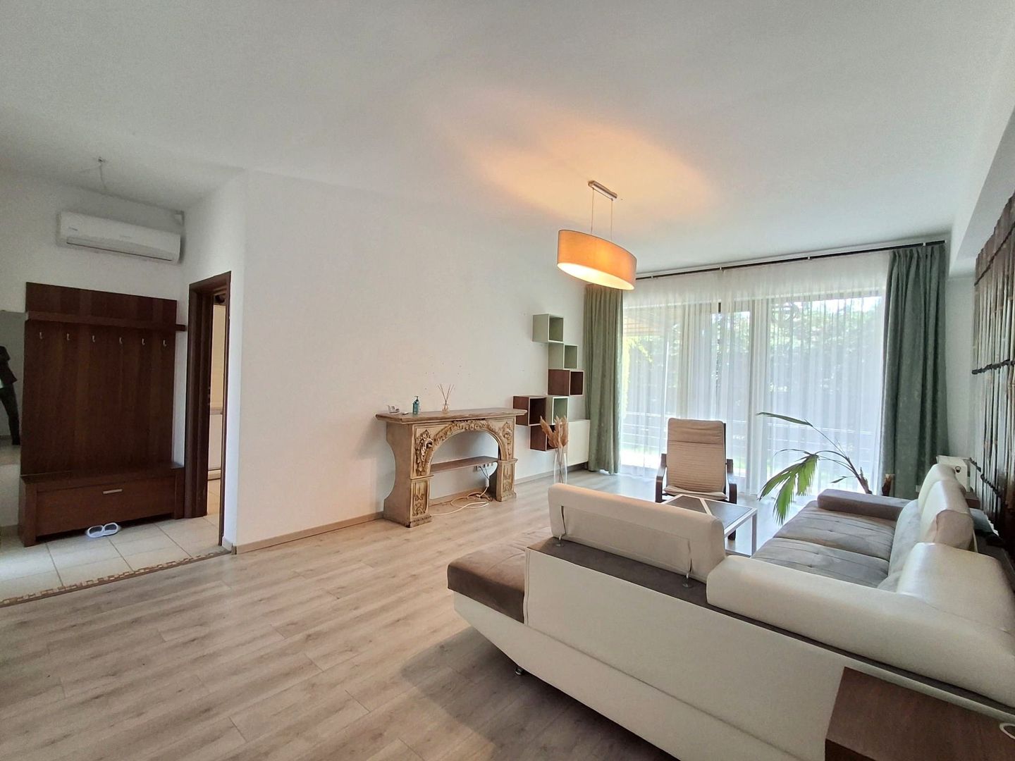 De Vanzare Casa  plus Teren 443 mp   Balotesti  Ilfov - Poză 2