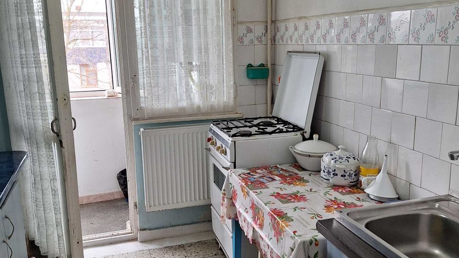 Apartament 2 camere, etaj 4/4,  Micro 16 - Poză 5