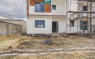 Duplex în Săcălaz despartit prin cameră tehnica - Poză 1