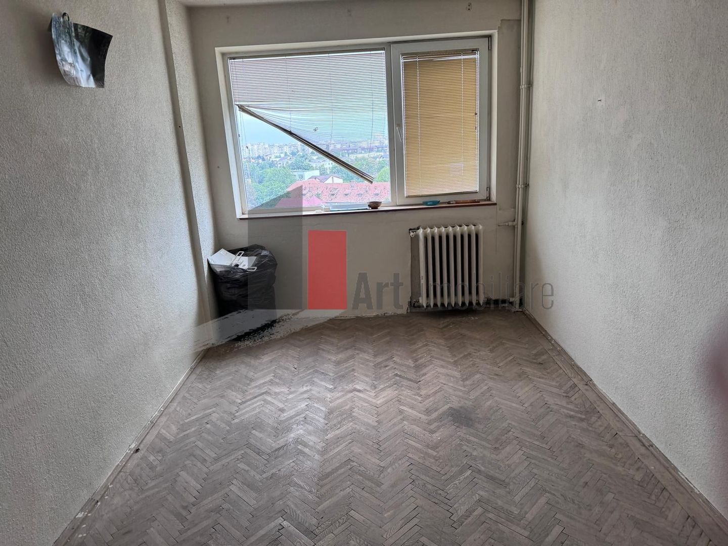 Vânzare apartament 3 camere Piața Progresu - Poză 8