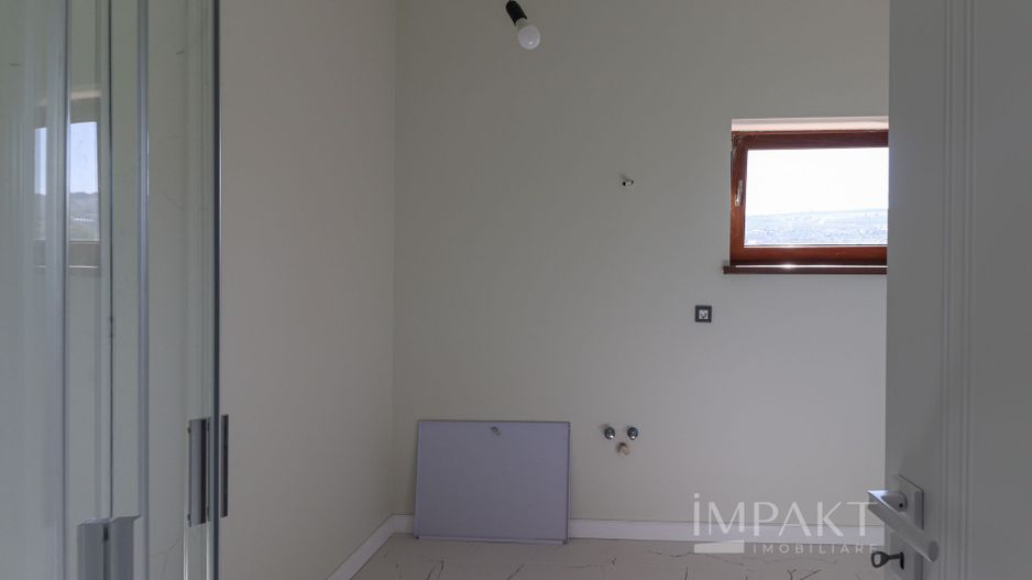 Duplex cu 8 camere in cartierul Buna-Ziua, teren 500 m2 ! - Poză 9