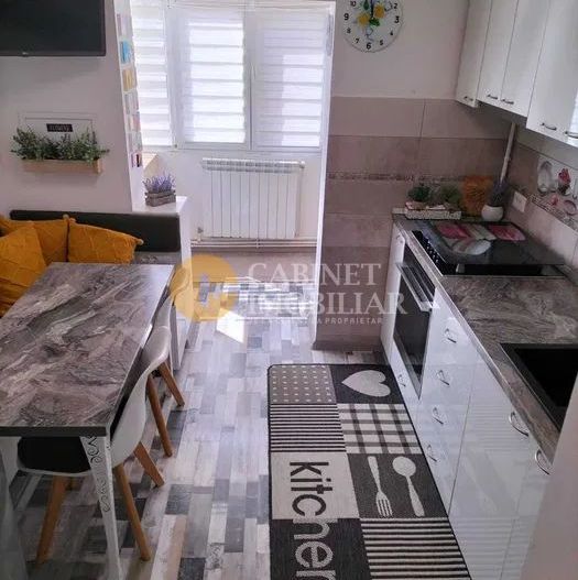 Nicolina- Apartament 2 Camere Decomandat Etaj 3 -Bloc 1984 - Poză 3