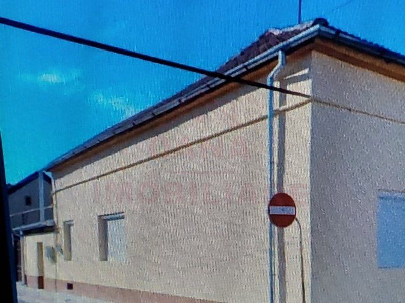 CASĂ ÎN CARANSEBEȘ \ ZONĂ CENTRALĂ / 150mp utili /DISPONIBILĂ IMEDIAT - Poză 14