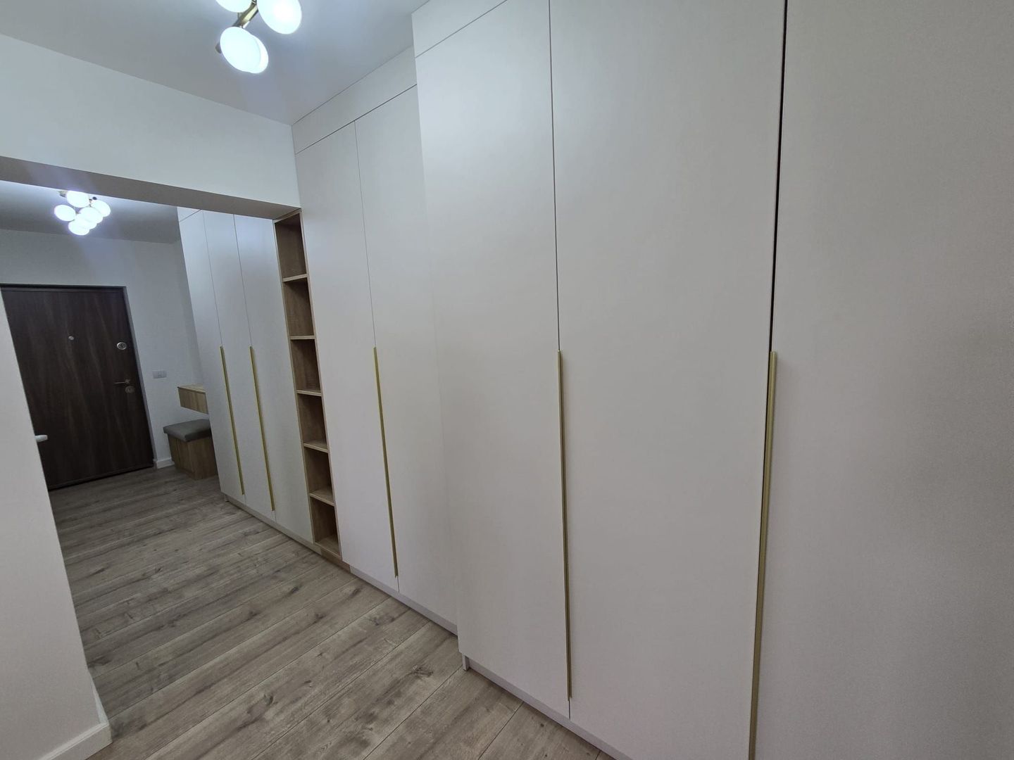 Apartament Exclusivist de Închiriat în Arena Residence - Poză 23