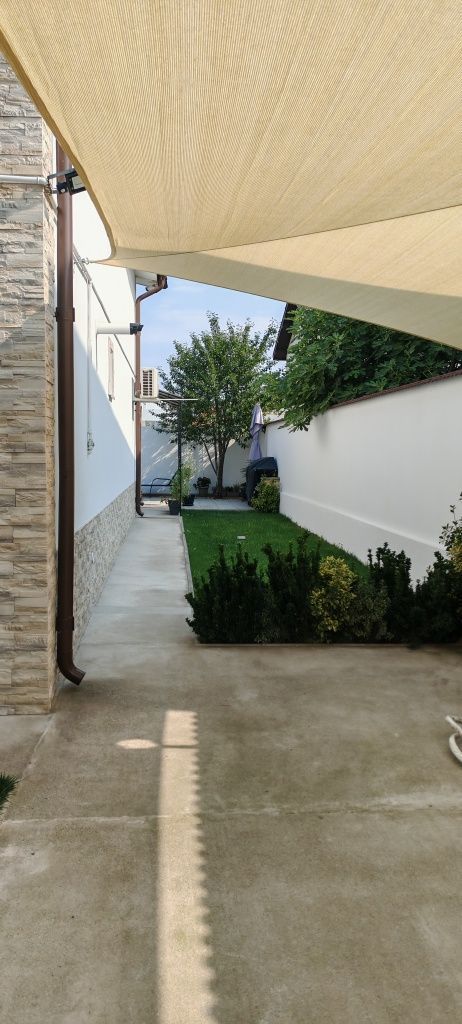 Casa tip duplex de inchiriat - Poză 2