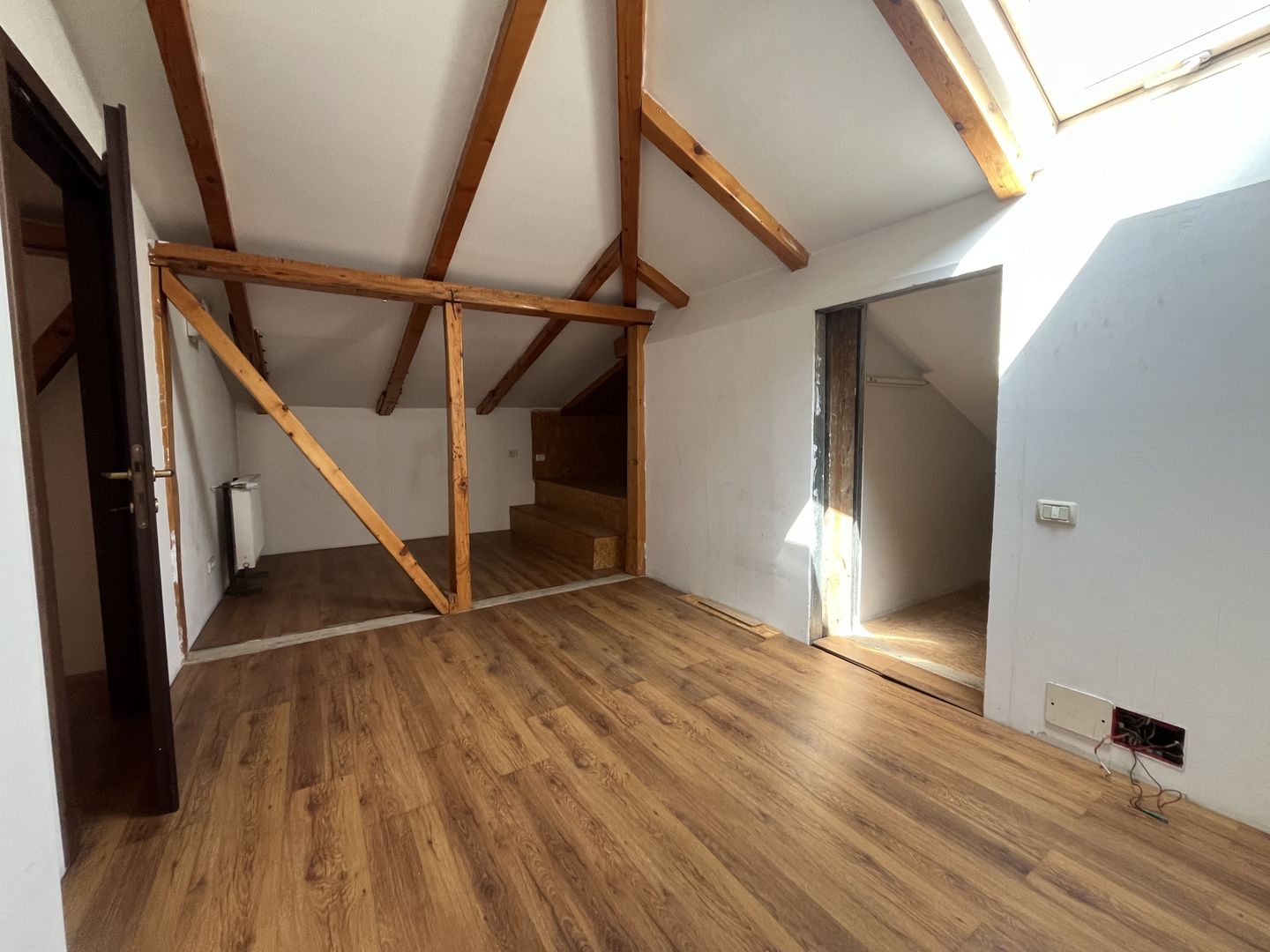 OTOPENI | Chirie Casa 13 Camere pretabil Notariat Cabinet Avocat - Poză 23