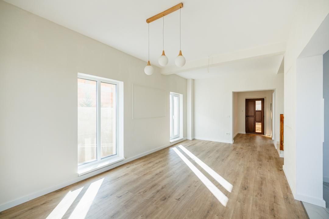 Duplex P+1E| Gata de Mutare| 5 cam, 3 bai | Teren 313 m Săcălaz| Comision 0 - Poză 11