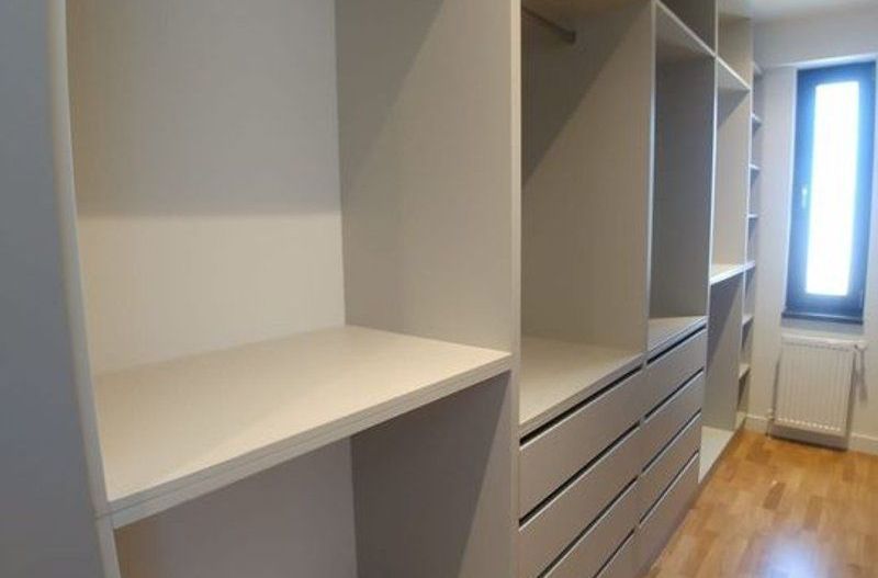 Apartament in imobil nou, suprafata generoasa, dressing, parcare - Poză 14
