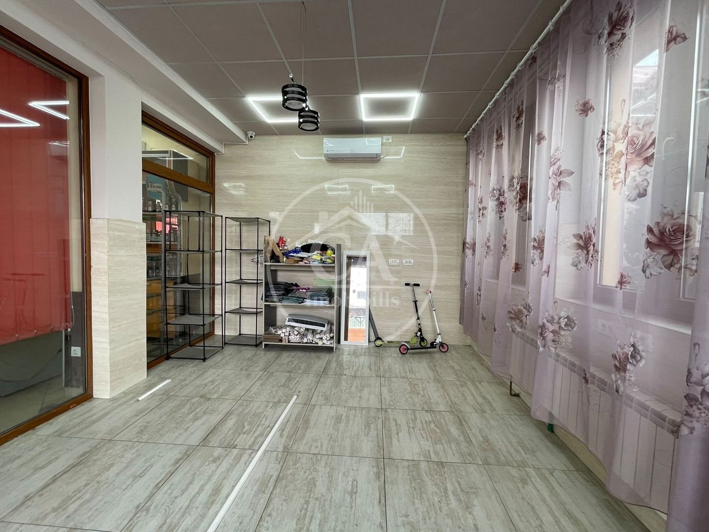 Spatiu comercial de inchiriat in zona Biharia, Bihor - Poză 2