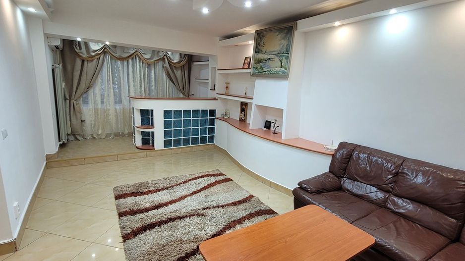 Apartament 2 camere parc Motodrom de închiriat - Poză 1