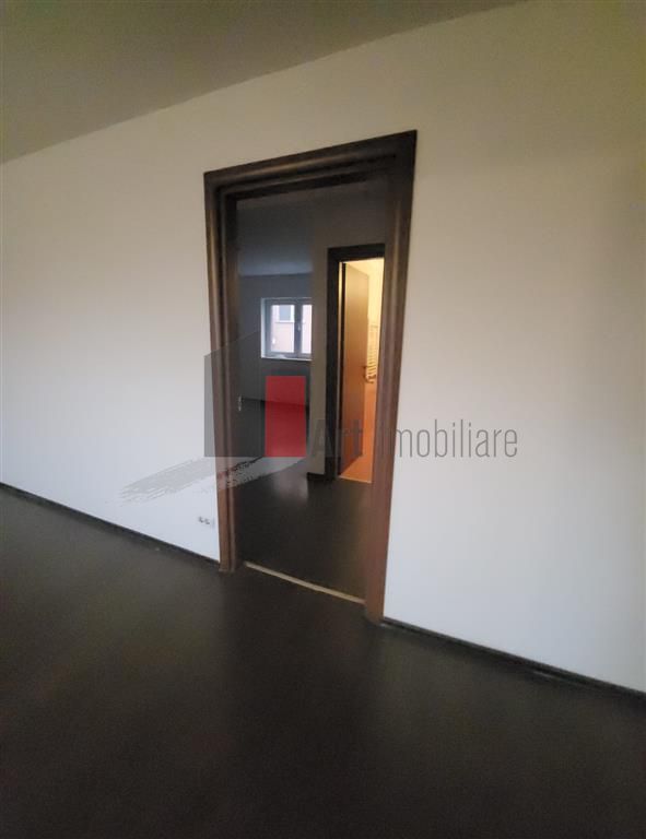 Apartament 3 camere Vitan metrou Mihai Bravu - Poză 6
