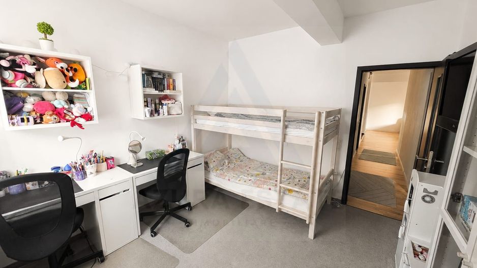 Apartament 3 camere etaj 2 78 mp utili balcon si parcare Turnisor - Poză 7