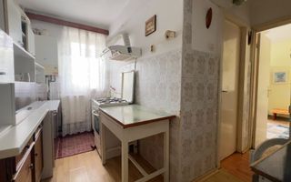 Apartament decomandat cu 2 camere zona centrala - Poză 3