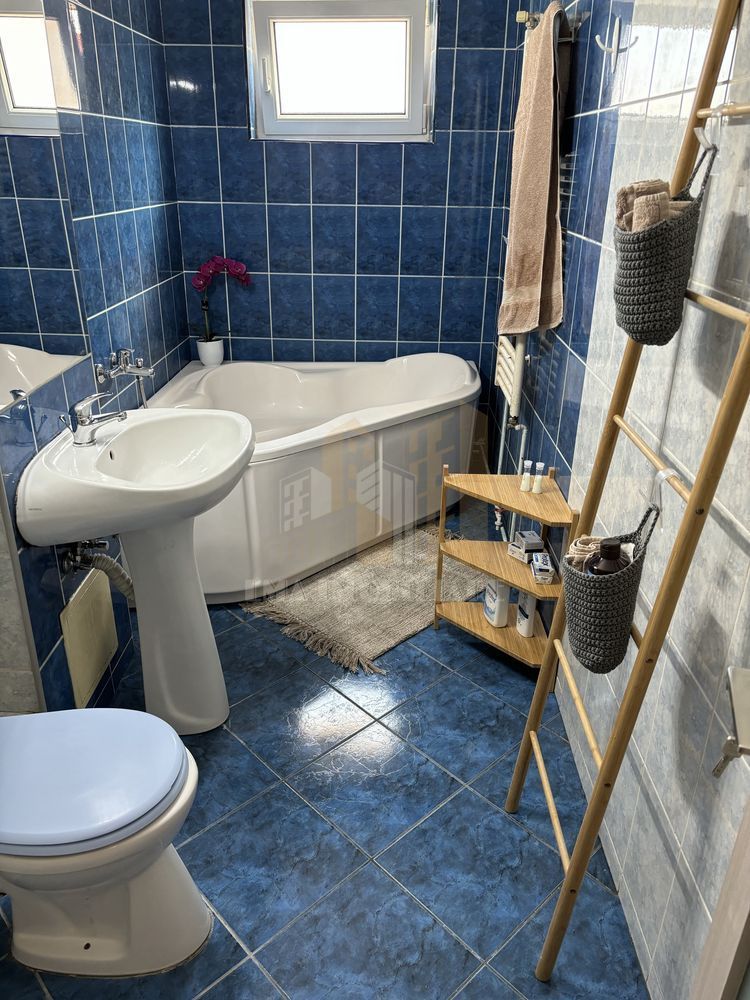 Apartament 3 camere Strada Vulturului Brasov - Poză 8