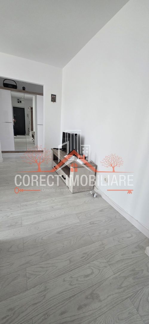 Apartament Bulevardul Decebal etaj 1 - Poză 2