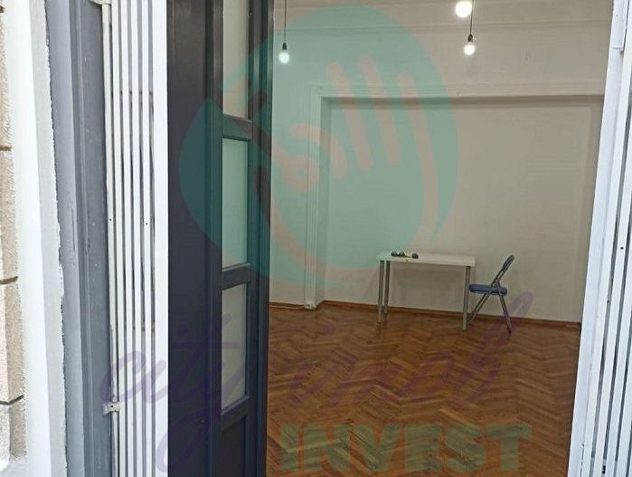 Parter in vila cu terasa de 10 mp - Poză 3