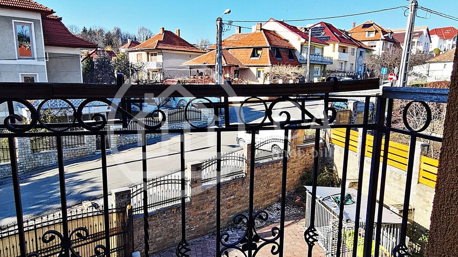 Apartament la casa, de inchiriat cu 2 camere Ultracentral, Oradea - Poză 11