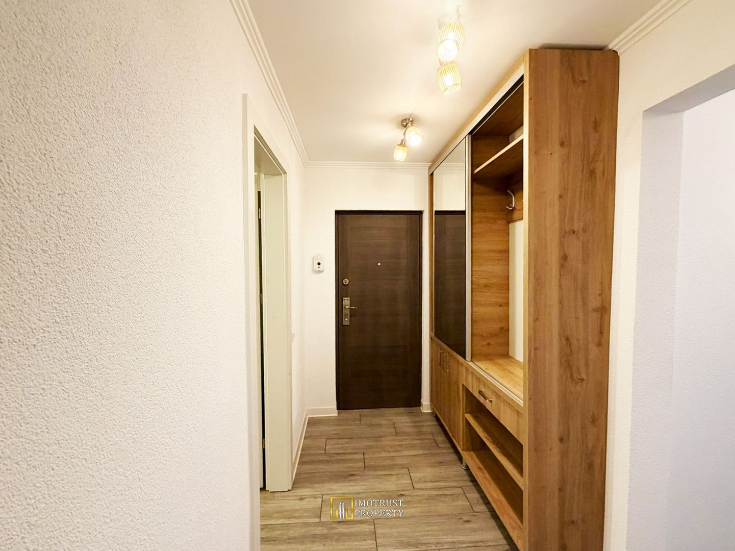 Apartament 3 camere de închiriat – Micălaca, Zona 300 - Poză 6