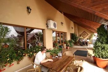 Hotel in Huedin S+P+2E+M Reconvertit în Centru rezidențial pentru vârstnici - Poză 10