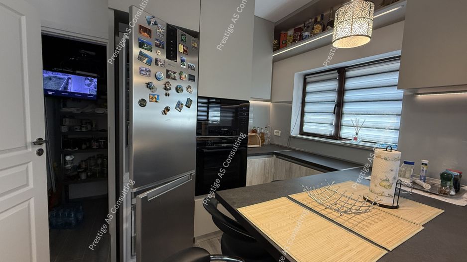 Duplex 6 Camere+ Mansarda 315mp Teren |  Zona Cora-Dumbravita - Poză 2