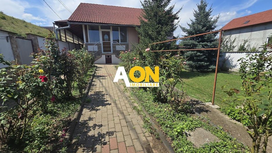 Casa 4 camere, 877mp Teren, Zona Micesti - Poză 1