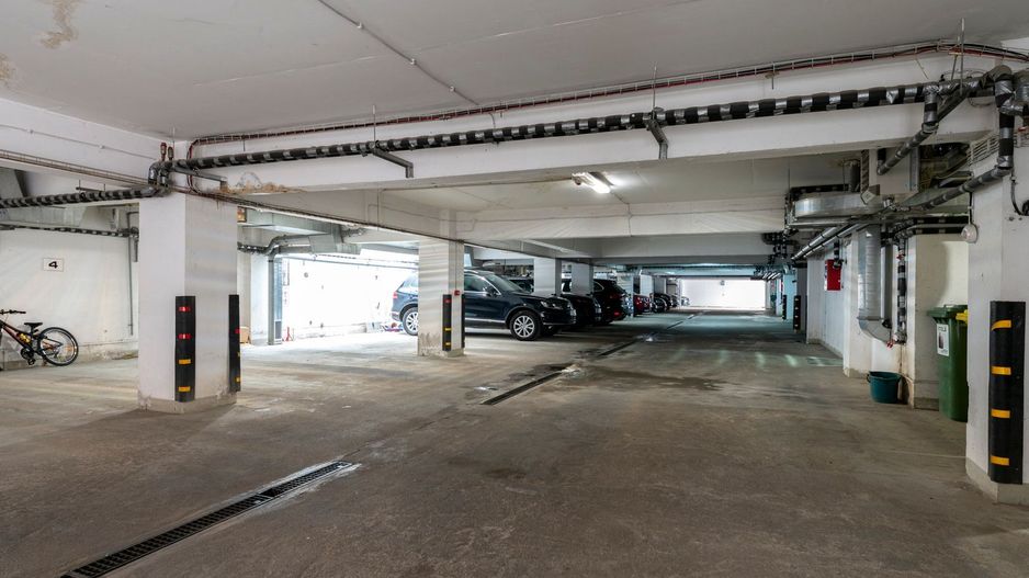 Chirie I Apartament 4 camere | piscina | sauna | gym | parcare - Poză 29