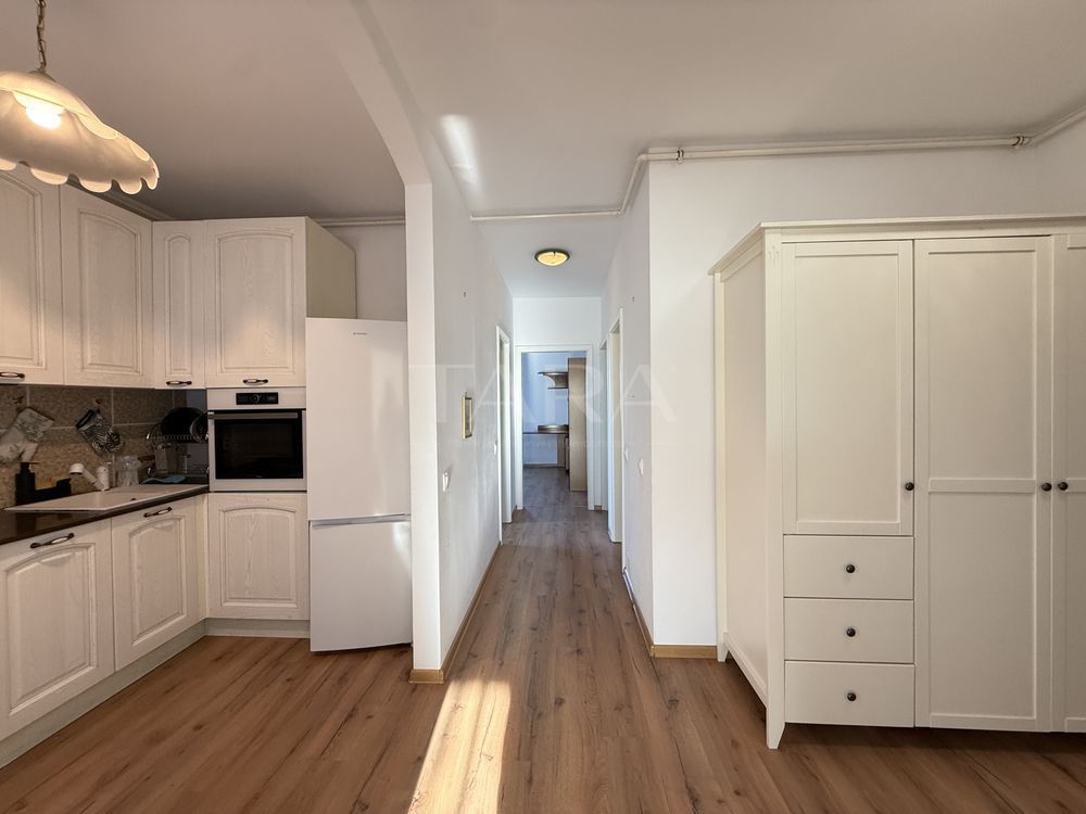 Apartament decomandat parcare inclusă, zona Zorilor, Europa. - Poză 2