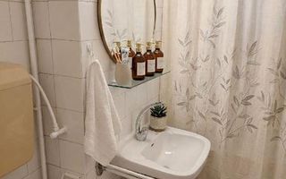 4 camere decomandat Corcumvalatiunii - Poză 2