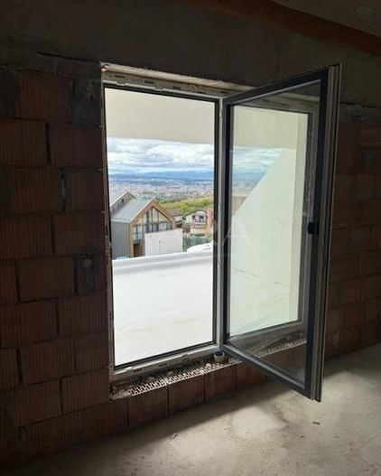 Duplex cu 4 camere, mansardă și curte proprie, zona Iris - Poză 6