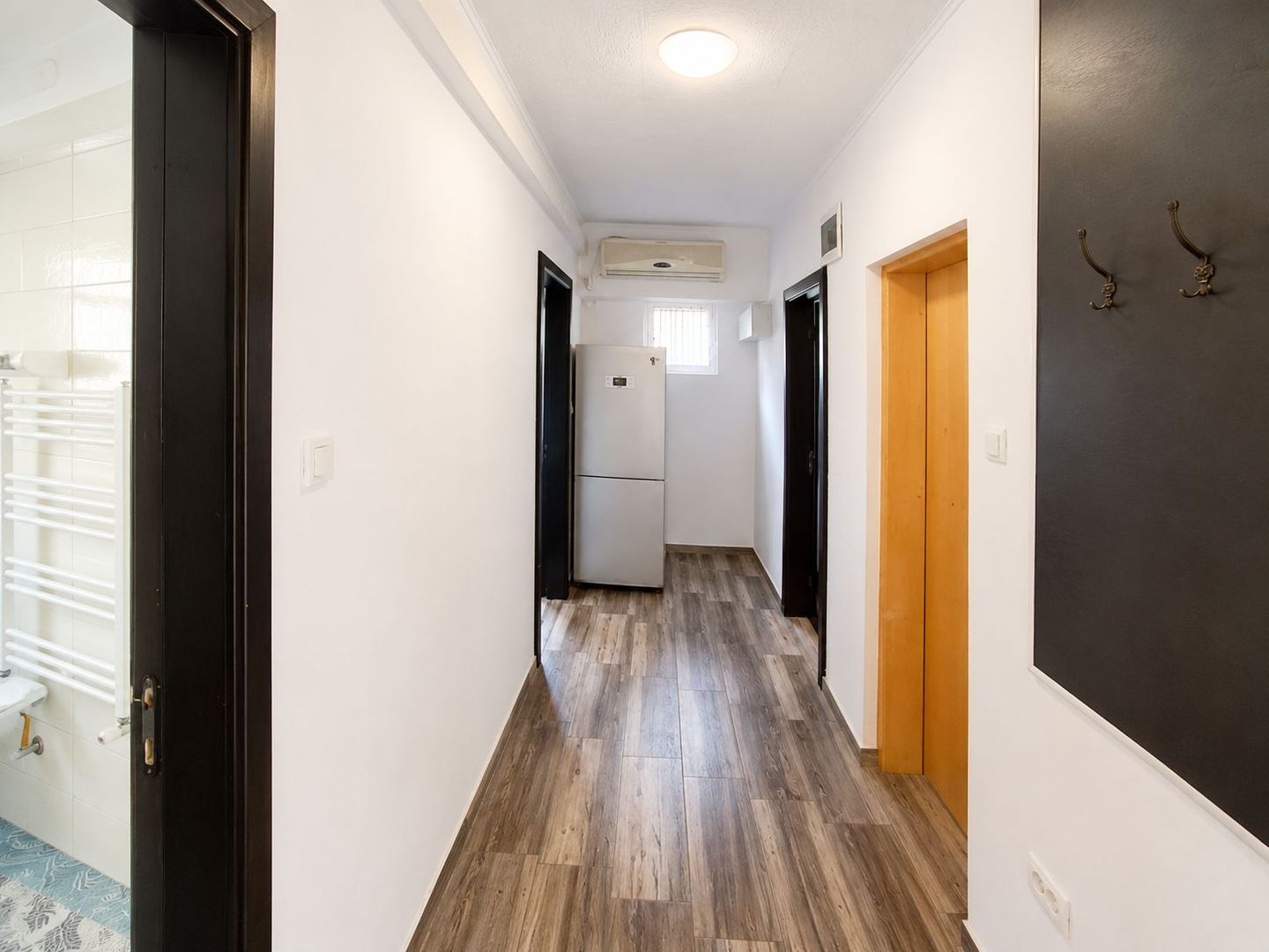 Apartament la casă cu terasă generoasă, între Lipovei și Aradului – co - Poză 6