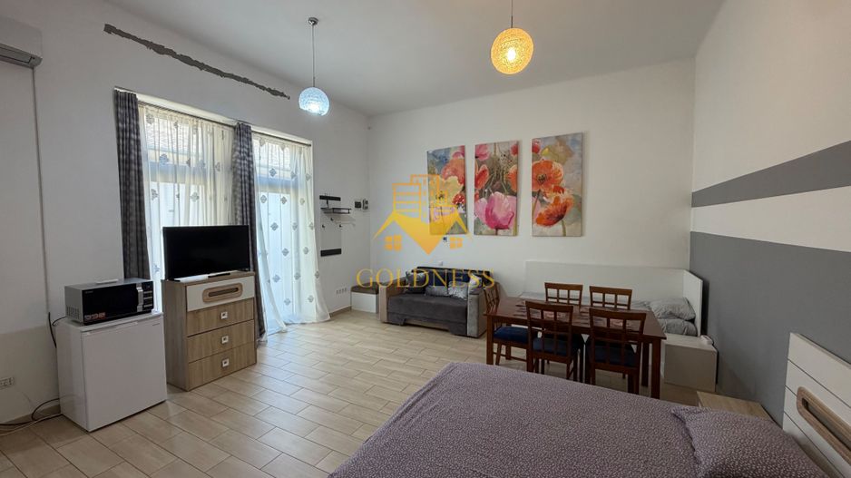 1 camera, Regionala CFR, Teatru, Str. Eroilor, Sora, Ultracentral, AC - Poză 2