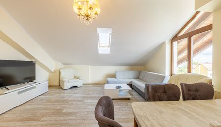 Apartament 4 camere  de inchiriat - Utilitati incluse - Dumbravii