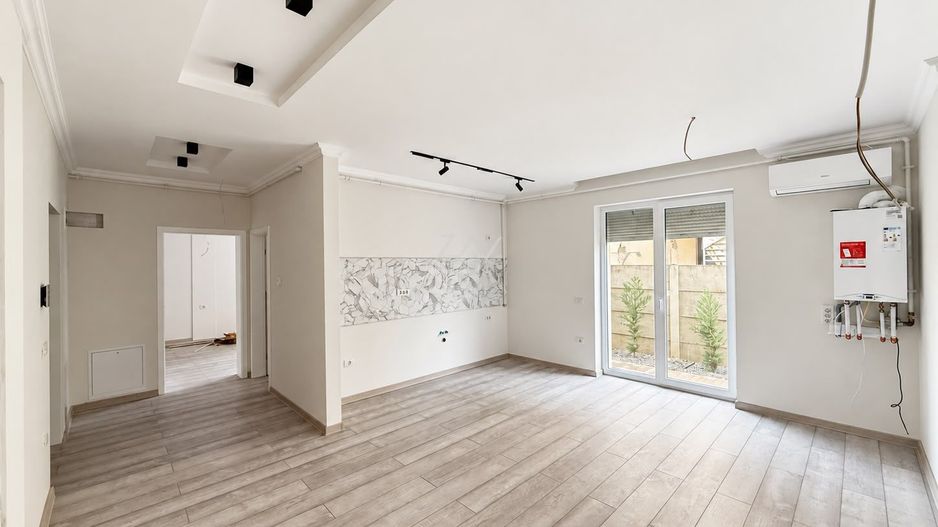 Bloc finalizat. Gradina proprie. Finisaje premium. Loc de parcare. - Poză 1