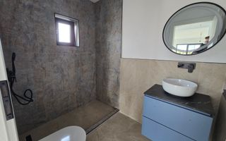 1/2 Duplex de Vânzare, 4 Camere, 350mp Teren, Zona Dealul Furcilor - Poză 4