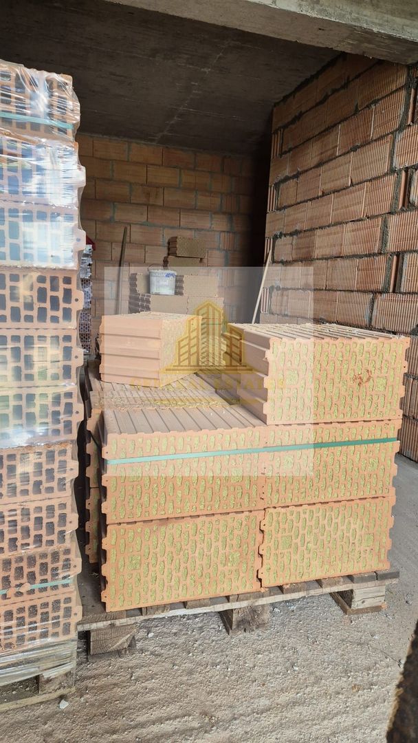 Apartament cu 3 camere, Tractoru, Brasov - Poză 9