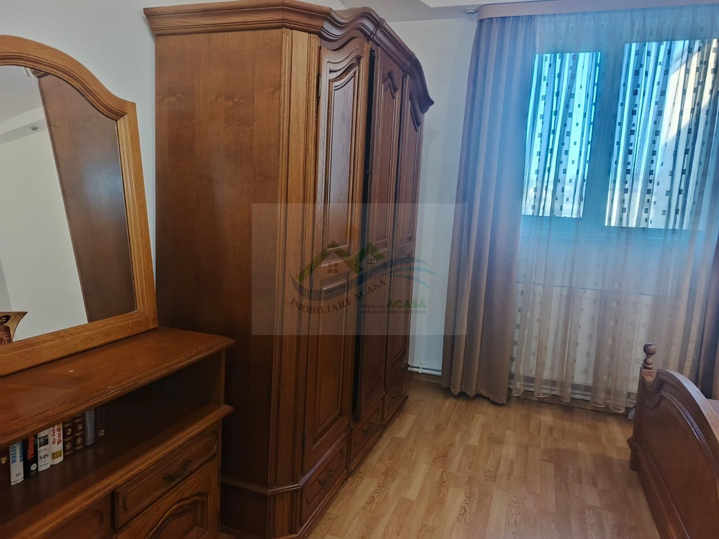 Apartament 2 camere de vânzare - Poză 2