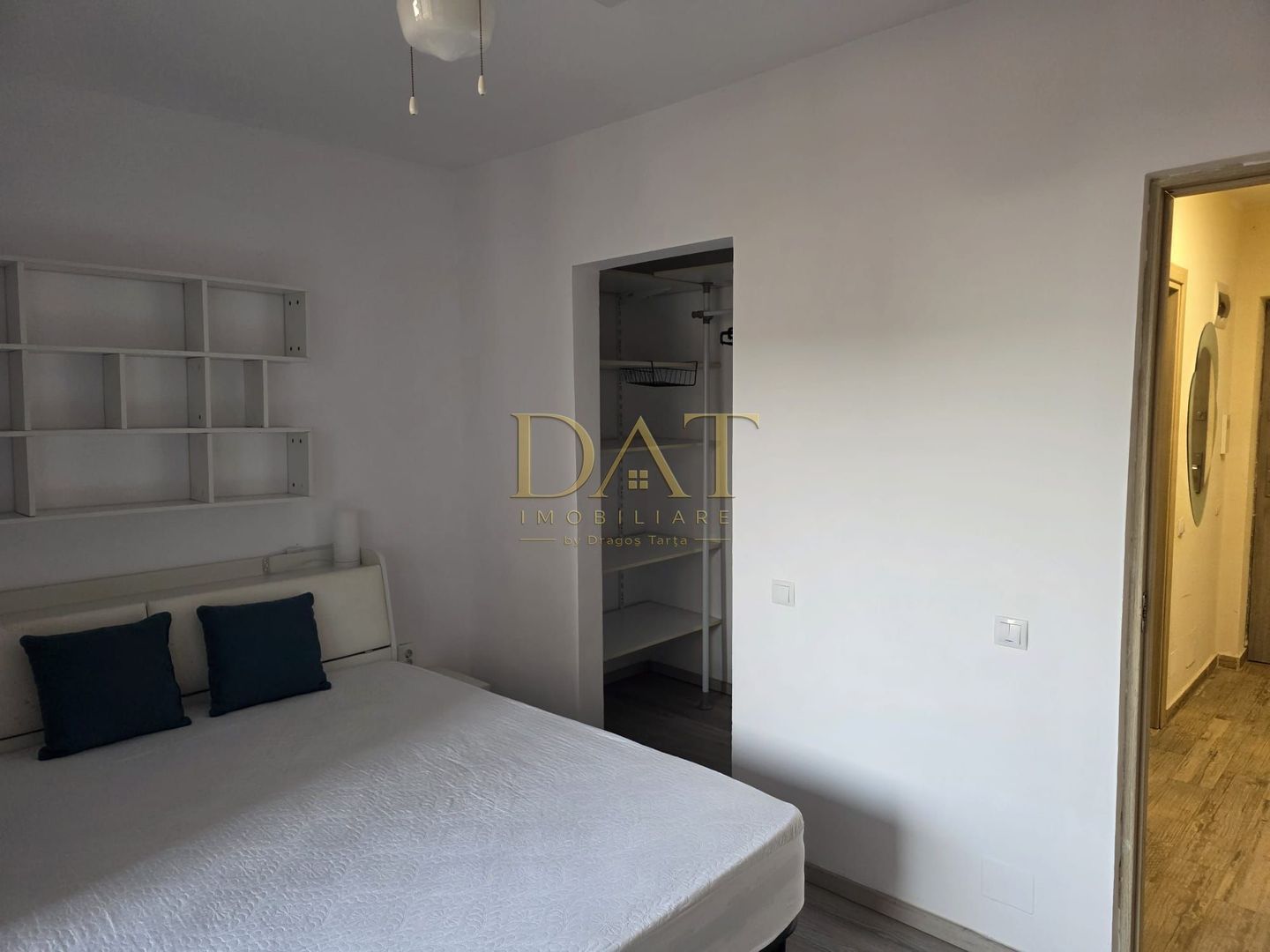 Apartament 2 camere | 54 mp | Parcare | Etaj 1 | Zona Răzoare - Poză 2