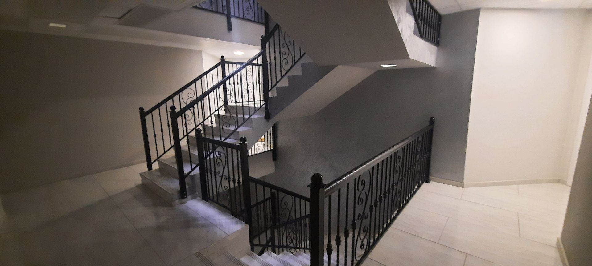 Apartament cu 2 camere - Dumbravita - Poză 9