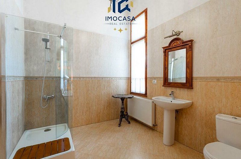 Elegant Apartament de Inchiriat, Bulevard Revolutie Arad Palatul Bohus - Poză 7