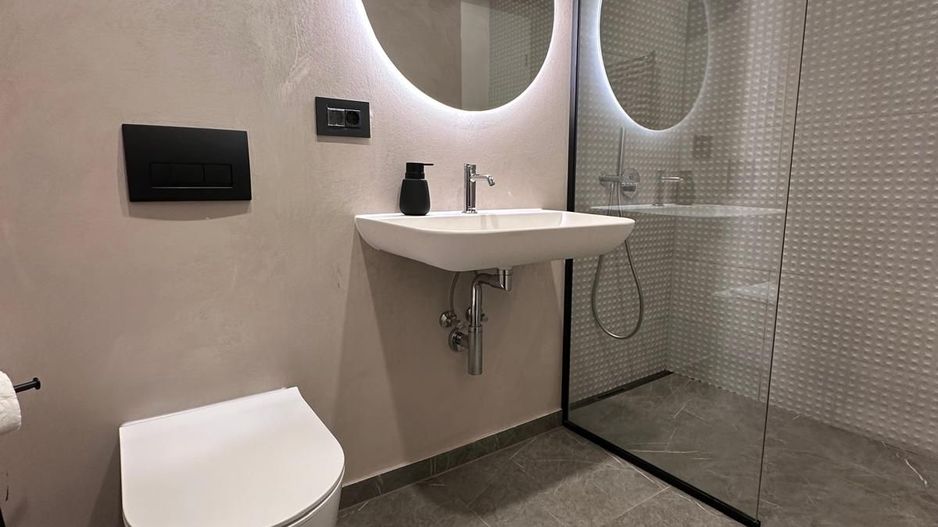 Apartament lux cu 2 camere de închiriat - zona Coresi - Poză 9