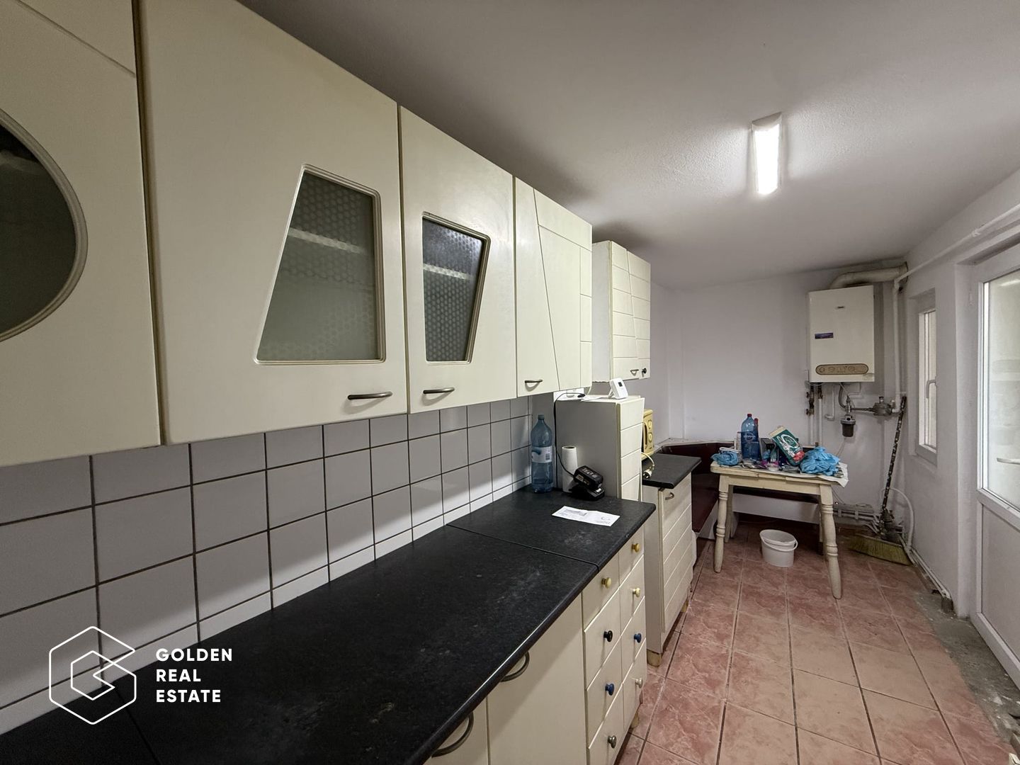 Casa pretabila pentru uz comercial/rezidential, teren 290 mp,  zona Cocorilor - Poză 11