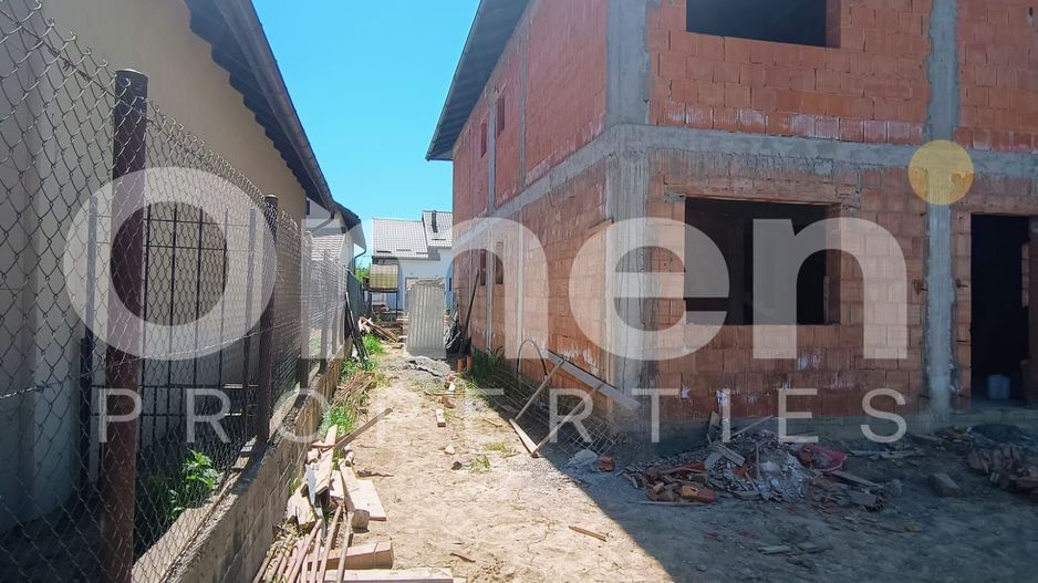 Duplex | La roșu | Zonă liniștită | Curte proprie - Poză 22