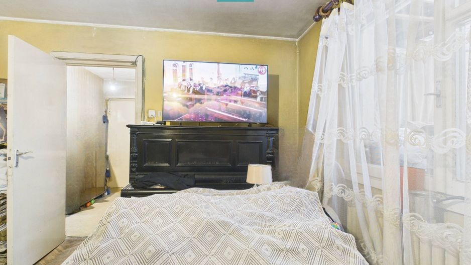 Apartament 3 camere, decomandat, în Zona Șagului - Poză 4